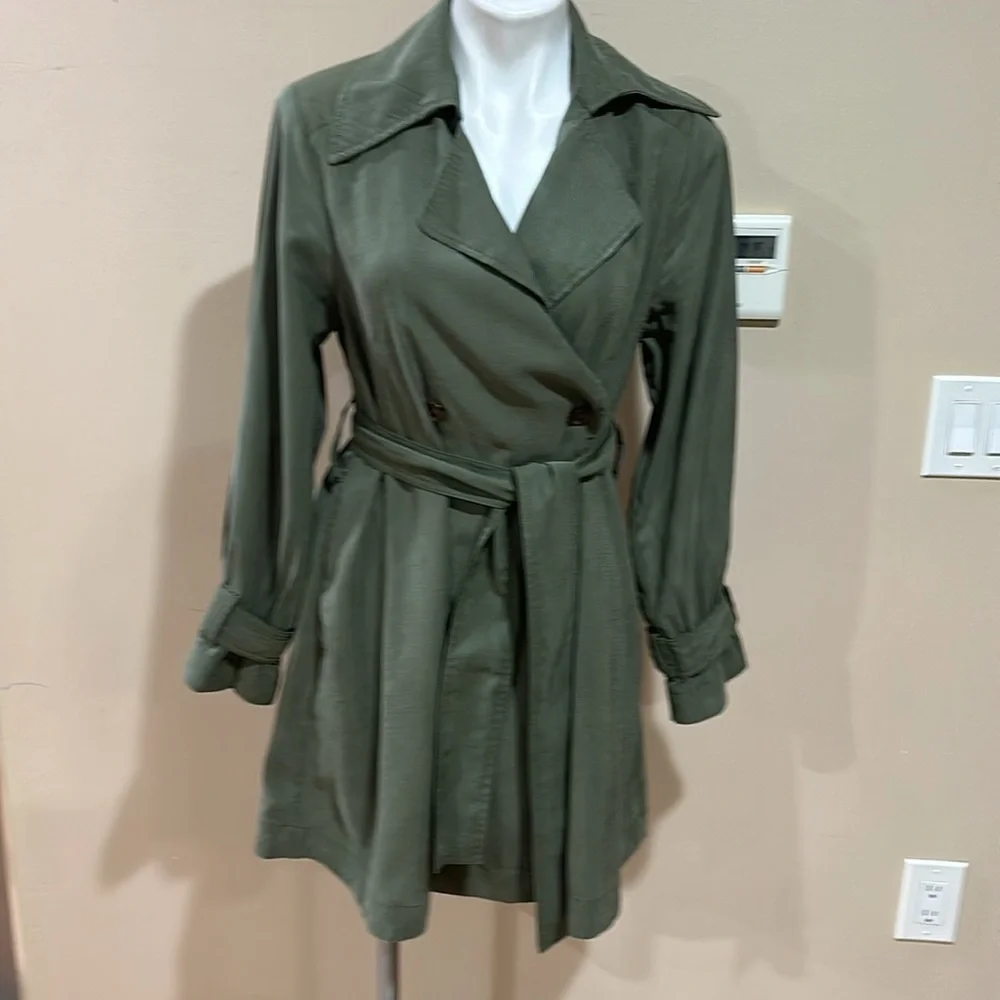 Banana Republic Women’s Olive Green Belted Long Line Trench Coat